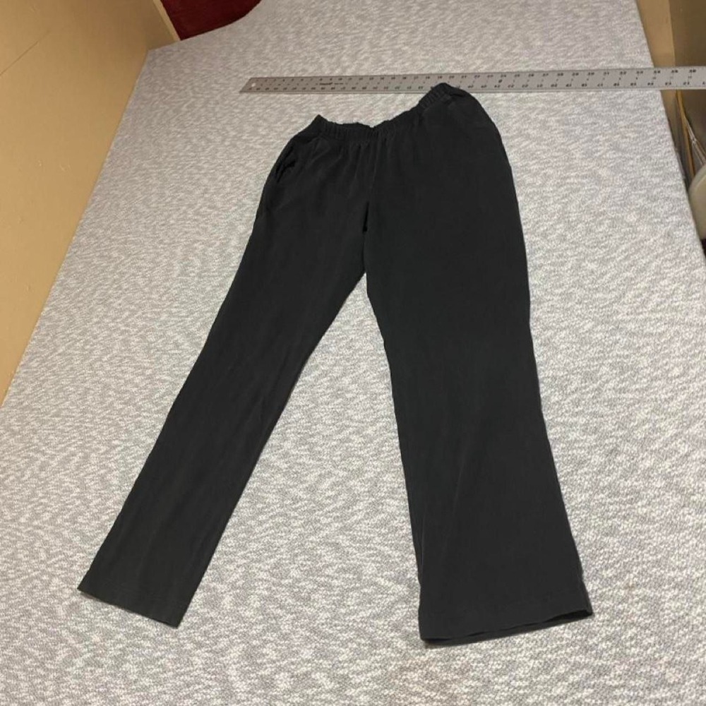 Black L.L.Bean sweatpants with pockets on side women XS. SKU-B309#llbean